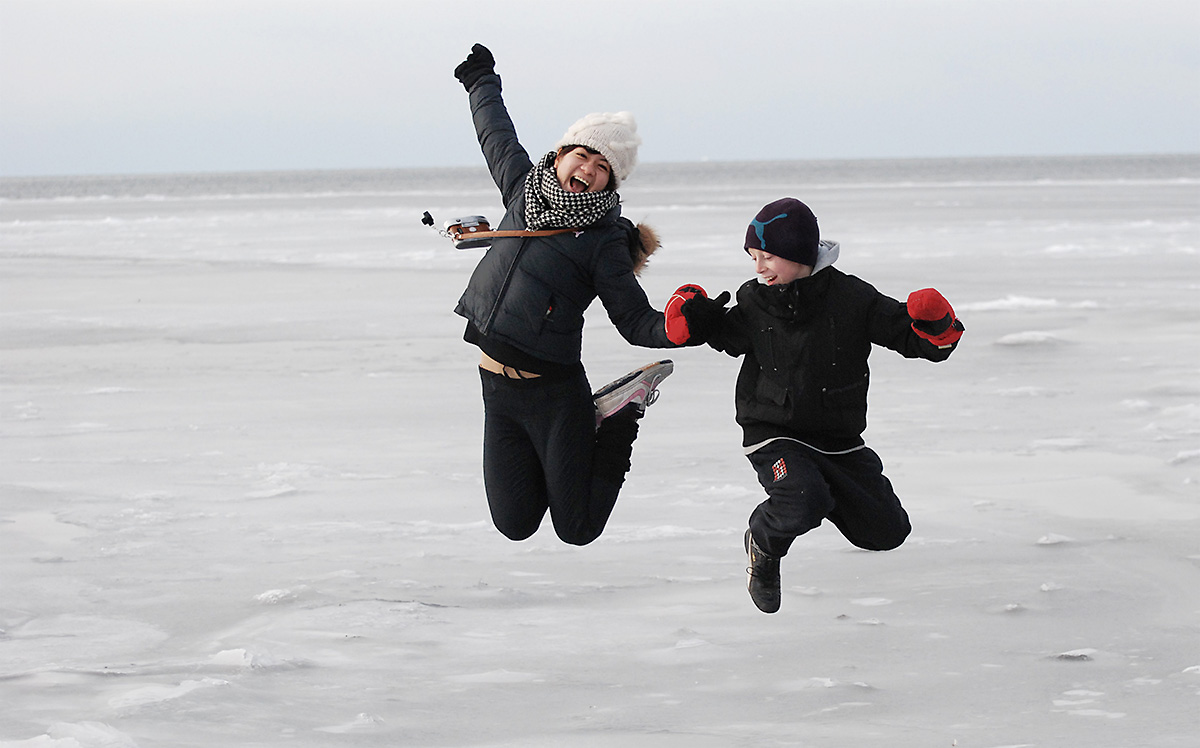 Hopp på is, foto: Fredrik Strandberg